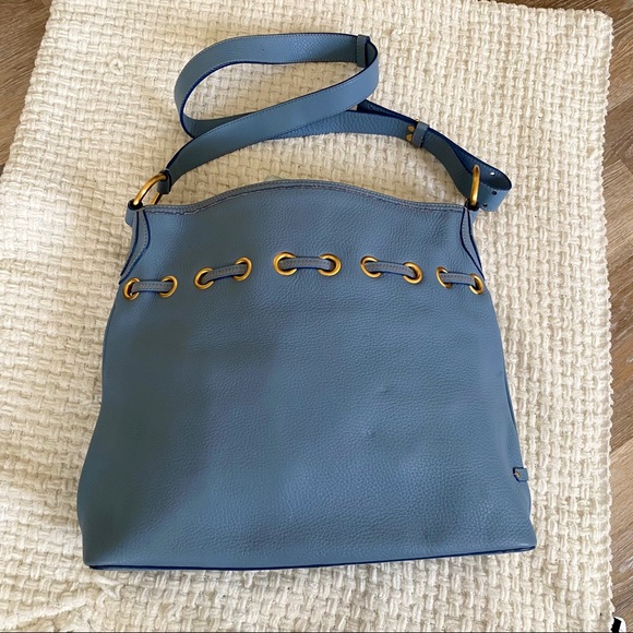 Cole Haan light blue pebble leather hobo bucket single strap crossbody bag - Picture 5 of 10